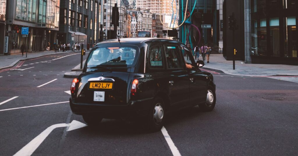 public vs private hire taxi insurance blog